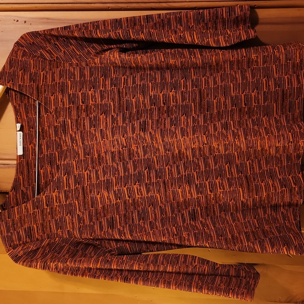 Chic Striped Women's Top in Orange and Black